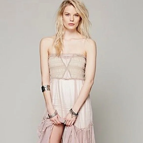 Free People | Dresses | Vintage Free People Maxi Tulle Dress Size Extra Small Worn Once | Poshmark Free People | Dresses | Vintage Free People Maxi Tulle Dress Size Extra Small Worn Once | Poshmark